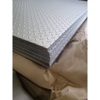 Лист нержавеющий рифленый чечевица 4x1250x2500 мм 20Х23Н18 ГОСТ 8568-77