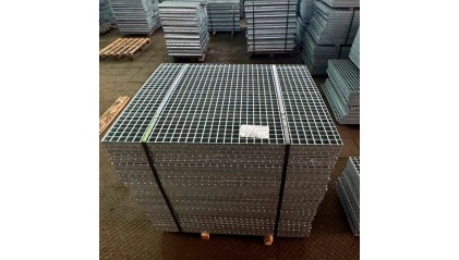 решетчатый прессованный настил P Zn 34x38 / 40x3 Ст3 купить в Иркутске
